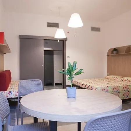 Alfieri 2 Турин