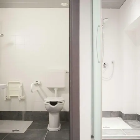 Хостел Alfieri 2 *