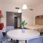 Alfieri 2 Turín