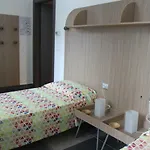 Alfieri 2 Turín